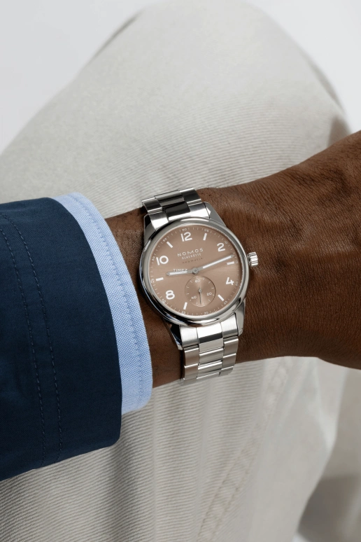 Nomos Glashütte,Club 39.50mm,39.50mm,Stainless Steel,Beige,Brown,Automatic,42hours,In-house Caliber,761