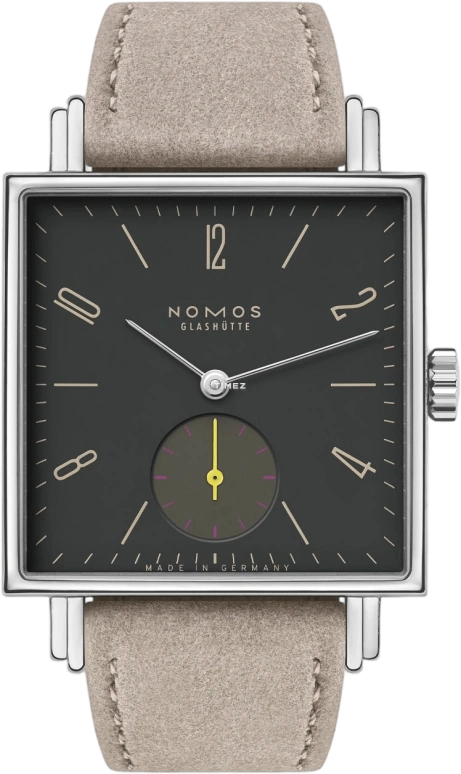 Nomos Glashütte Tetra 440