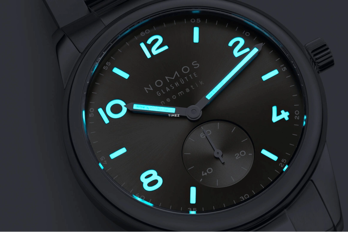 Nomos Glashütte,Club 39.50mm,39.50mm,Stainless Steel,Grey,Automatic,42hours,In-house Caliber,763