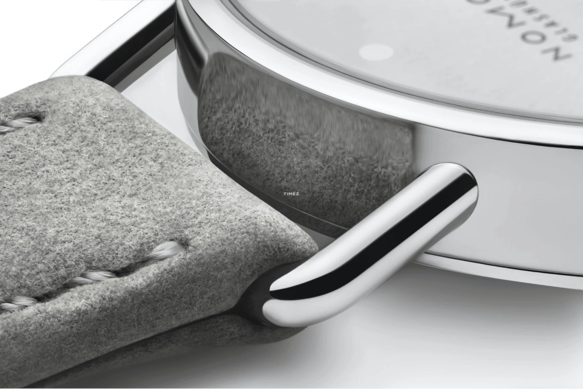 Nomos Glashütte,Metro 33mm,33mm,Stainless Steel,Silver,Handwound,43hours,In-house Caliber,1122