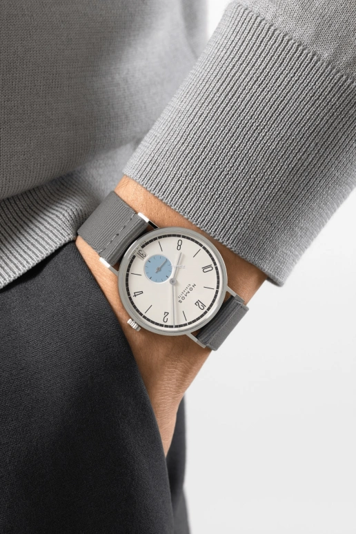 Nomos Glashütte,Tangente 37.50mm,37.50mm,Stainless Steel,Cream,Handwound,Big Date,42hours,179,179.S24