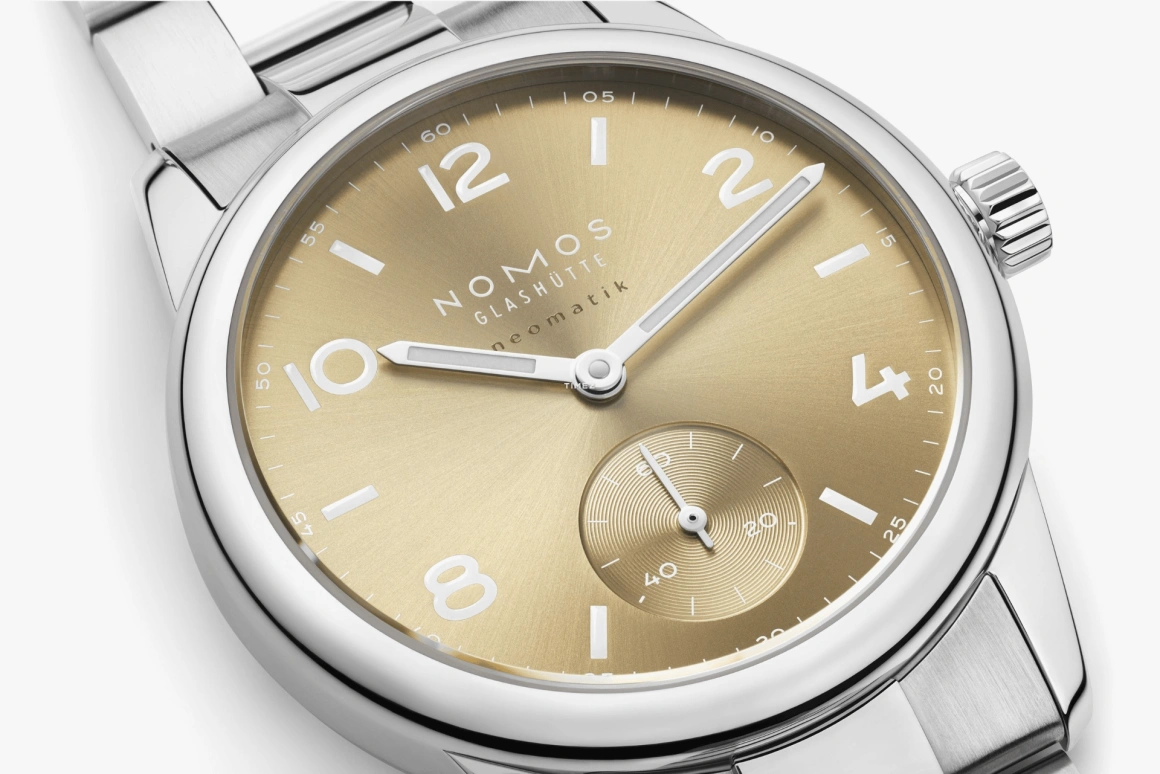 Nomos Glashütte,Club 34mm,34mm,Stainless Steel,Champagne,Automatic,42hours,In-house Caliber,755