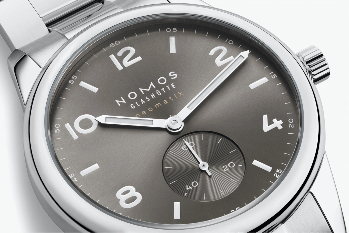 Nomos Glashütte,Club 39.50mm,39.50mm,Stainless Steel,Grey,Automatic,42hours,In-house Caliber,764
