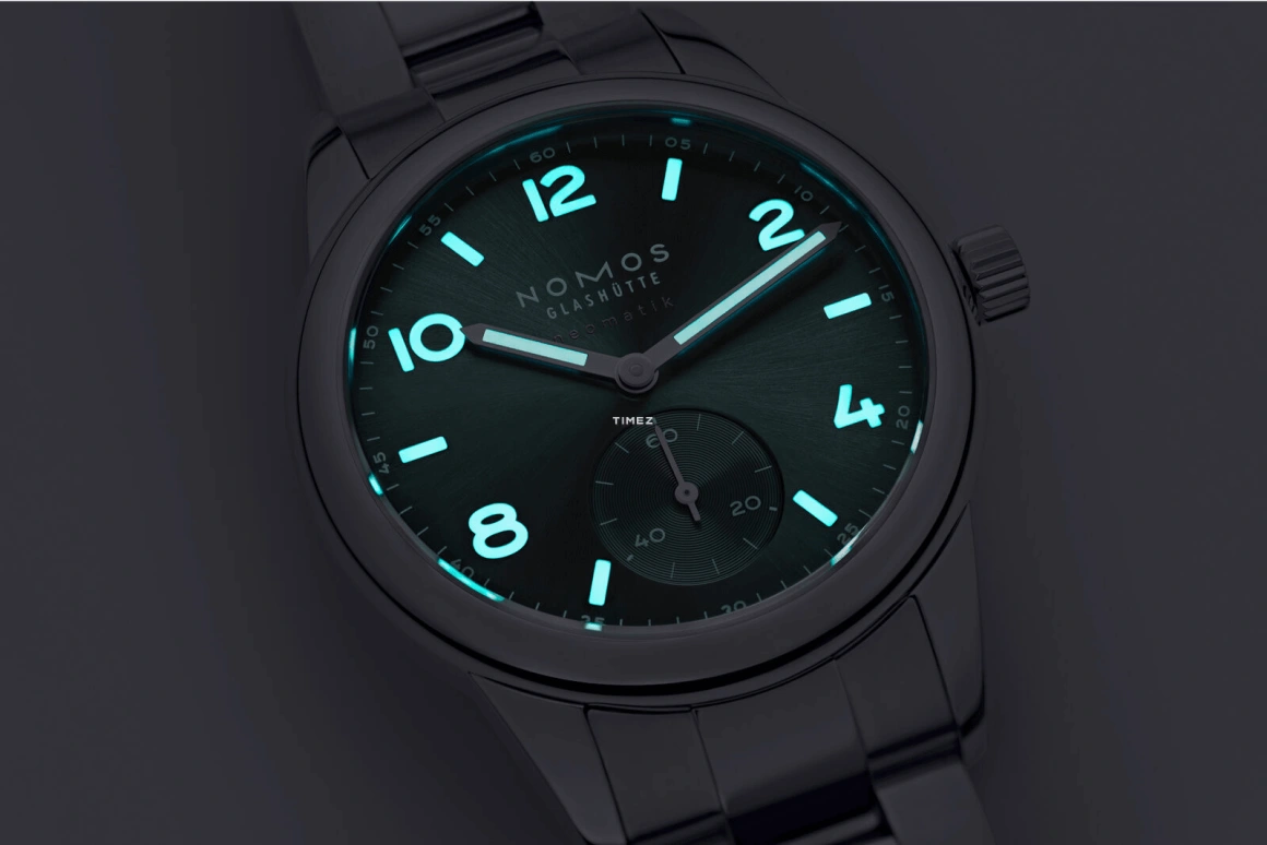 Nomos Glashütte,Club 37mm,37mm,Stainless Steel,Green,Automatic,42hours,In-house Caliber,745