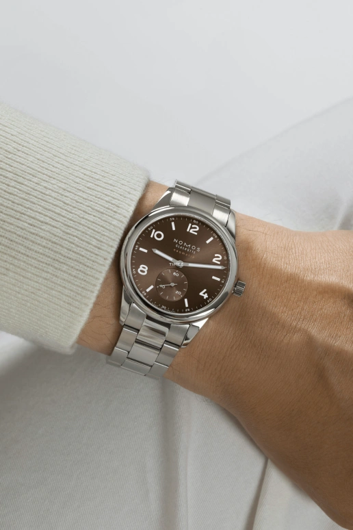 Nomos Glashütte,Club 39.50mm,39.50mm,Stainless Steel,Brown,Automatic,42hours,In-house Caliber,759