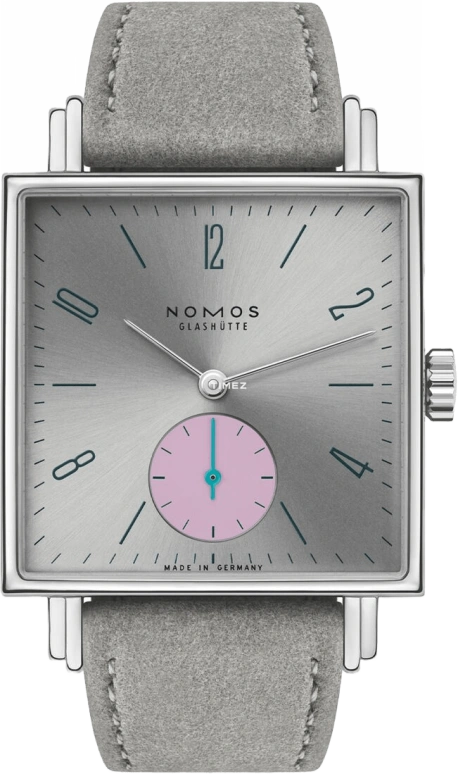 Nomos Glashütte Tetra 427