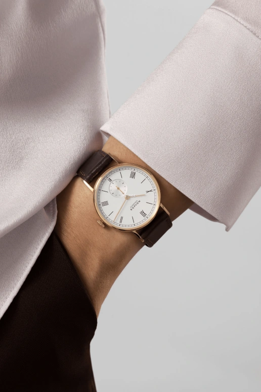 Nomos Glashütte,Ludwig 35mm,35mm,Yellow Gold,Silver White,Handwound,53hours,In-house Caliber,212