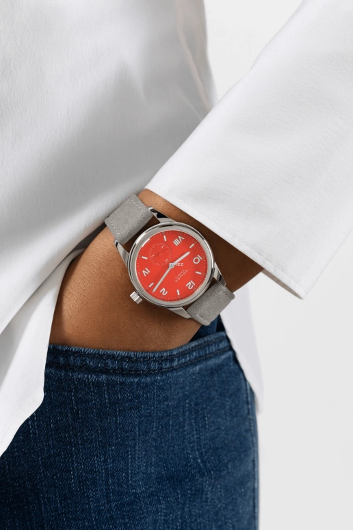 Nomos Glashütte,Club 36mm,36mm,Stainless Steel,Red,Handwound,43hours,In-house Caliber,716,716.GB