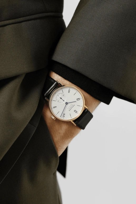 Nomos Glashütte,Tangente 35mm,35mm,Yellow Gold,Silver White,Automatic,42hours,In-house Caliber,161