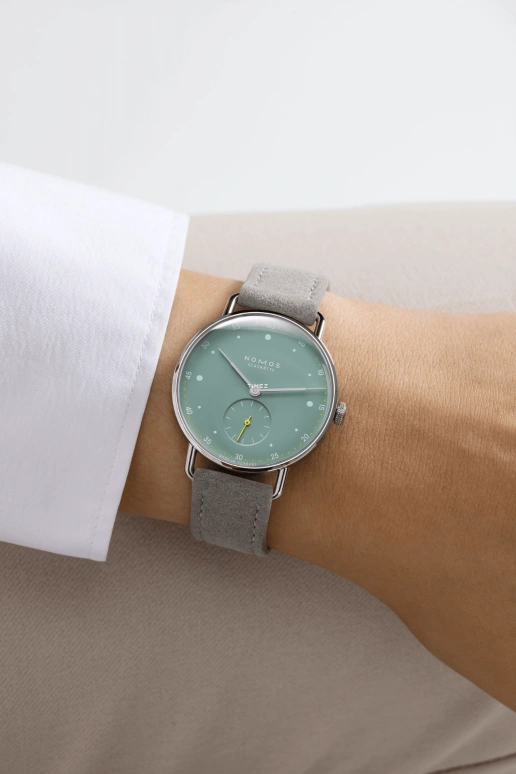 Nomos Glashütte,Metro 33mm,33mm,Stainless Steel,Green,Handwound,43hours,In-house Caliber,1124