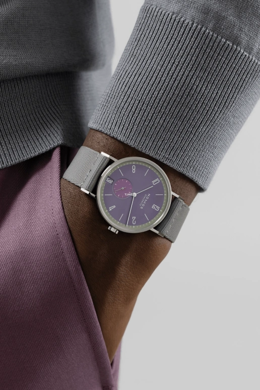 Nomos Glashütte,Tangente 37.50mm,37.50mm,Stainless Steel,Purple,Handwound,Big Date,42hours,179,179.S9