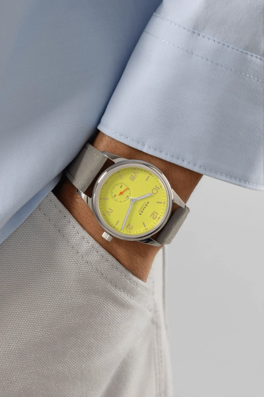 Nomos Glashütte,Club 38.50mm,38.50mm,Stainless Steel,Yellow,Handwound,43hours,In-house Caliber,721