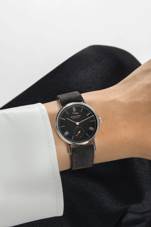 Nomos Glashütte,Ludwig 35mm,35mm,Stainless Steel,Black,Handwound,43hours,In-house Caliber,226