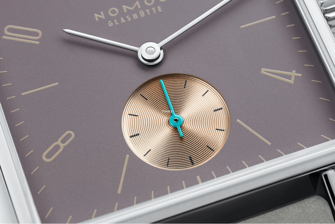 Nomos Glashütte,Tetra 29.50x29.50mm,29.50x29.50mm,Stainless Steel,Purple,Handwound,43hours,In-house Caliber,425