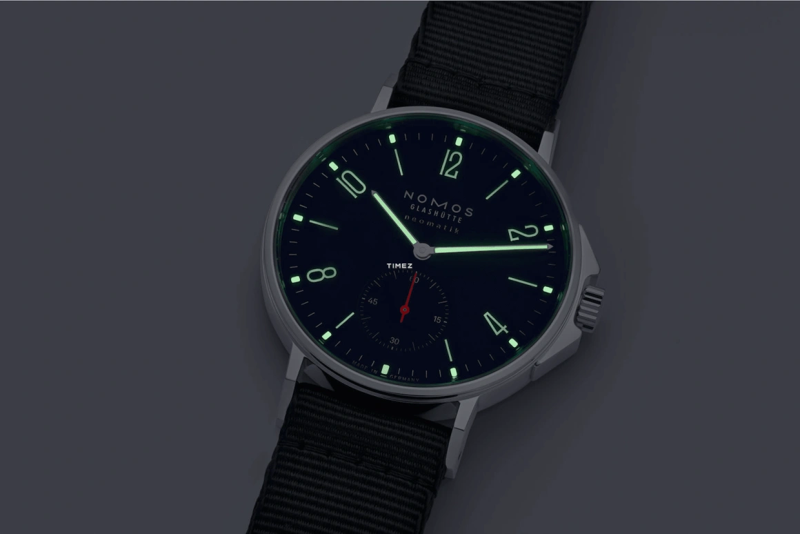 Nomos Glashütte,Ahoi 36.60mm,36.60mm,Stainless Steel,Black,Automatic,Day,42hours,566