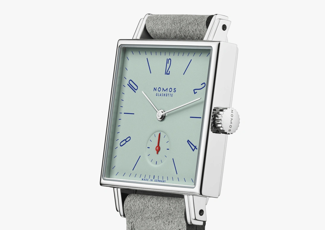 Nomos Glashütte,Tetra 29.50x29.50mm,29.50x29.50mm,Stainless Steel,Green,Handwound,43hours,In-house Caliber,495