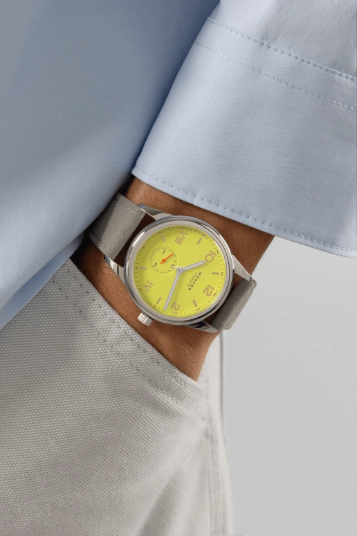 Nomos Glashütte,Club 38.50mm,38.50mm,Stainless Steel,Yellow,Handwound,43hours,In-house Caliber,721,721.GB