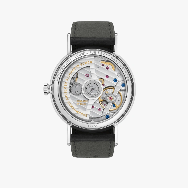 Nomos Glashütte,Ludwig 36.40mm,36.40mm,Stainless Steel,White,Automatic,42hours,In-house Caliber,282,282.S2