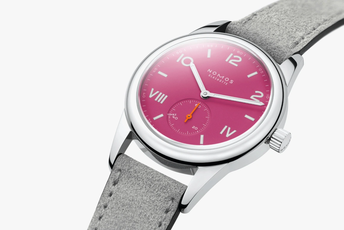 Nomos Glashütte,Club 36mm,36mm,Stainless Steel,Pink Red,Handwound,43hours,In-house Caliber,711,711.GB