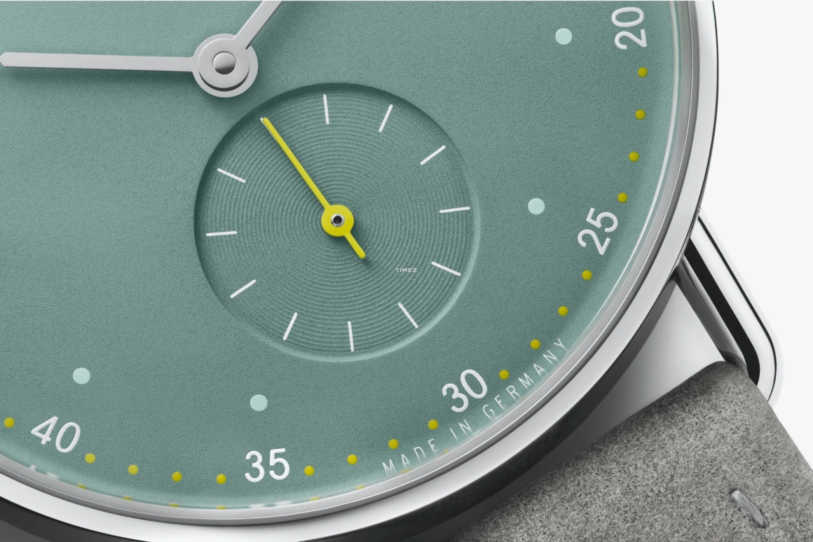 Nomos Glashütte,Metro 33mm,33mm,Stainless Steel,Green,Handwound,43hours,In-house Caliber,1124