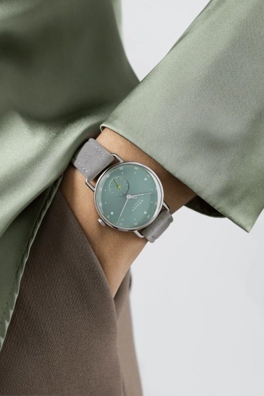 Nomos Glashütte,Metro 33mm,33mm,Stainless Steel,Green,Handwound,43hours,In-house Caliber,1124