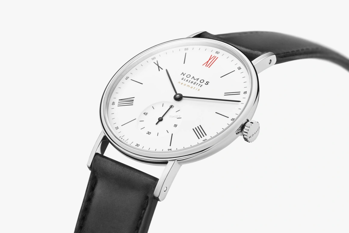 Nomos Glashütte,Ludwig 38.50mm,38.50mm,Stainless Steel,White,Automatic,42hours,In-house Caliber,250,250.S2