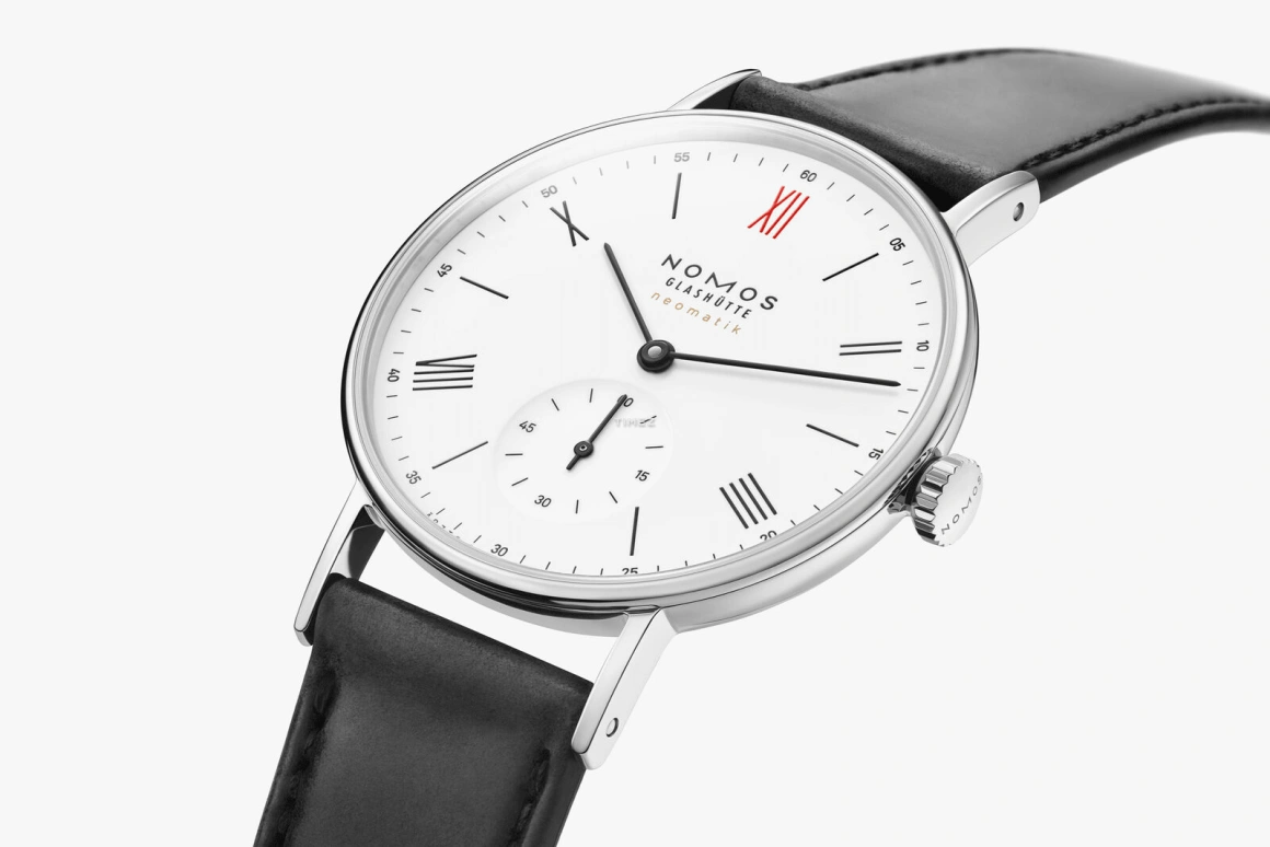 Nomos Glashütte,Ludwig 36.40mm,36.40mm,Stainless Steel,White,Automatic,42hours,In-house Caliber,282,282.S2
