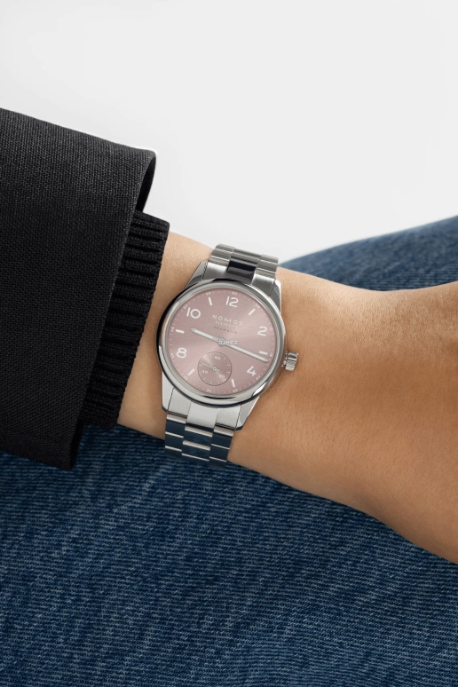 Nomos Glashütte,Club 34mm,34mm,Stainless Steel,Rose,Pink,Automatic,42hours,In-house Caliber,756,756.SB