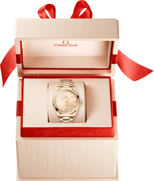 Omega,Aqua Terra 34mm,34mm,Moonshine Gold,Gold,Automatic,Day,Anti-magnetic,220,220.50.34.20.08.001