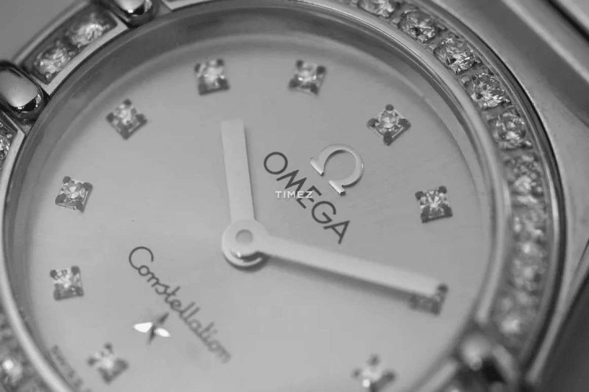 Omega,Constellation 25.50mm,25.50mm,White Gold,Silver,Quartz,30000hours,In-house Caliber,1173,1173.76.00