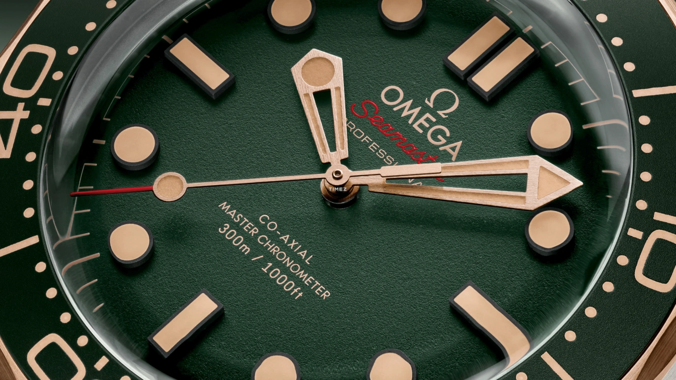 Omega,Seamaster Diver 300M 42mm,42mm,Titanium,Green,Automatic,Anti-magnetic,55hours,210,210.90.42.20.10.001