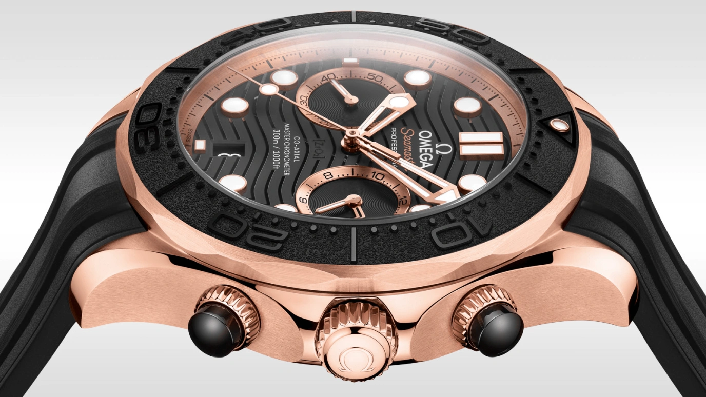 Omega,Seamaster Diver 300M 44mm,44mm,Sedna Gold,Black,Automatic,Chronograph,Date,Co-Axial Escapement,Column Wheel,60hours,In-house Caliber,210,210.62.44.51.01.001