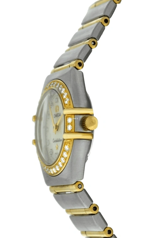 Omega,Constellation 22.50mm,22.50mm,Stainless Steel,Silver White,Quartz,30000hours,In-house Caliber,1267,1267.75.00