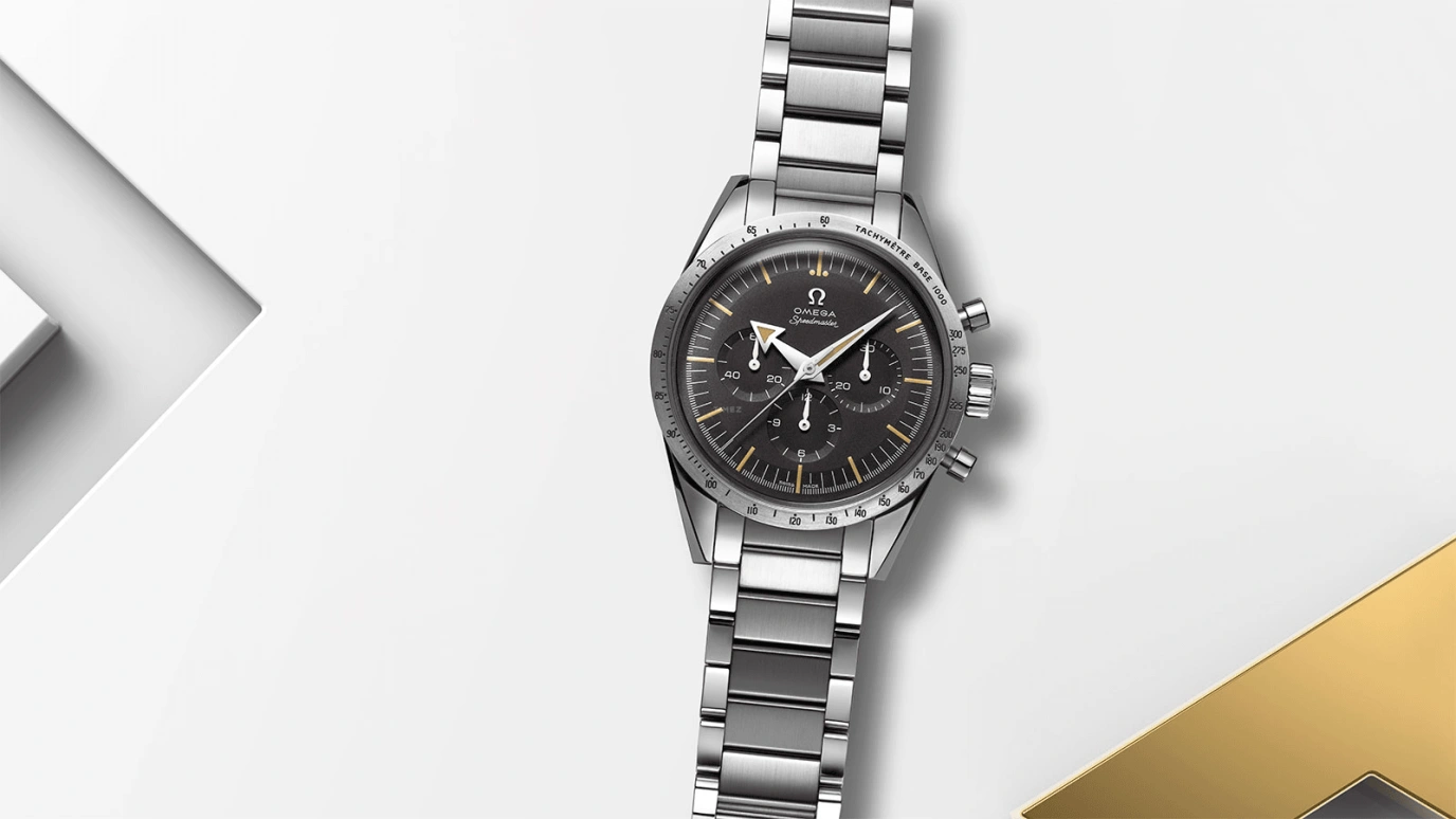 Omega,Speedmaster 38.60mm,38.60mm,Stainless Steel,Black,Handwound,Chronograph,Moonphase,Day,311,311.10.39.30.01.001