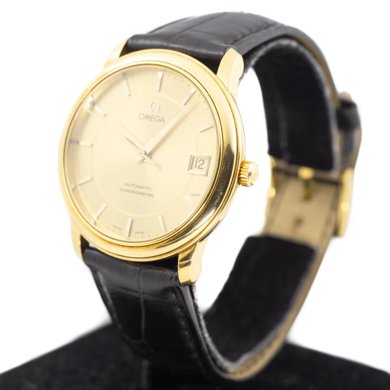 Omega,De Ville 34.70mm,34.70mm,Yellow Gold,Gold,Automatic,Day,44hours,4600,4600.11.01