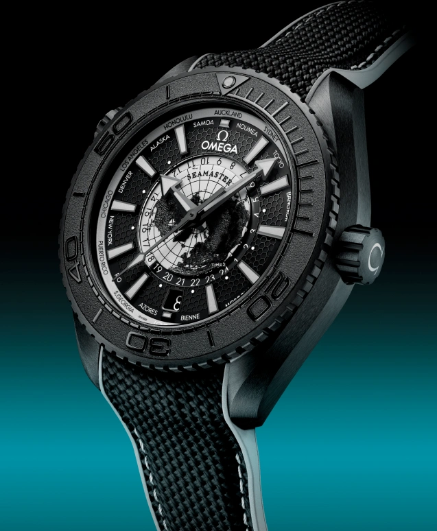 Omega,Seamaster Planet Ocean 45.50mm,45.50mm,Ceramic,Black,Automatic,Day,World Time,Anti-magnetic,Day / Night Indication,60hours,In-house Caliber,215,215.92.46.22.01.007