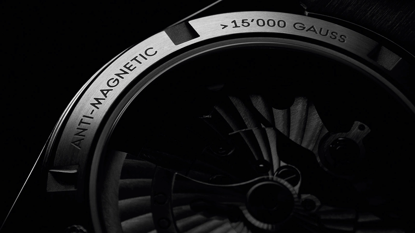 Omega,Seamaster 300 41mm,41mm,Stainless Steel,Black,Automatic,Co-Axial Escapement,60hours,233,233.30.41.21.01.001