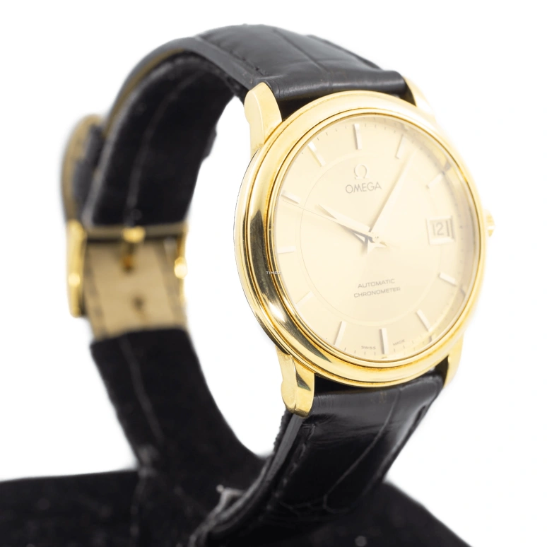 Omega,De Ville 34.70mm,34.70mm,Yellow Gold,Gold,Automatic,Day,44hours,4600,4600.11.01