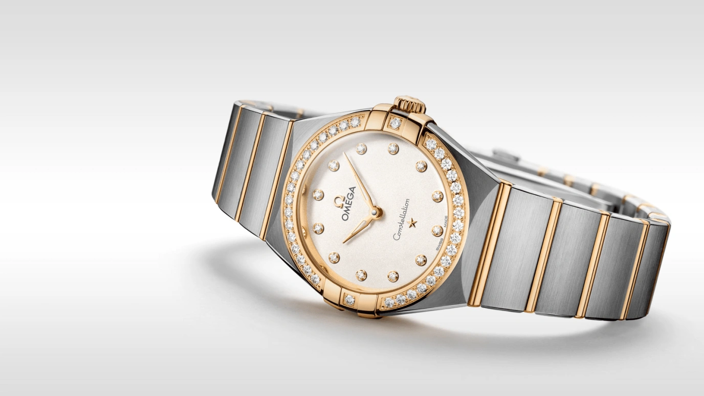 Omega,Constellation 28mm,28mm,Yellow Gold,Stainless Steel,Silver,Quartz,In-house Caliber,Sapphire,131,131.25.28.60.52.002