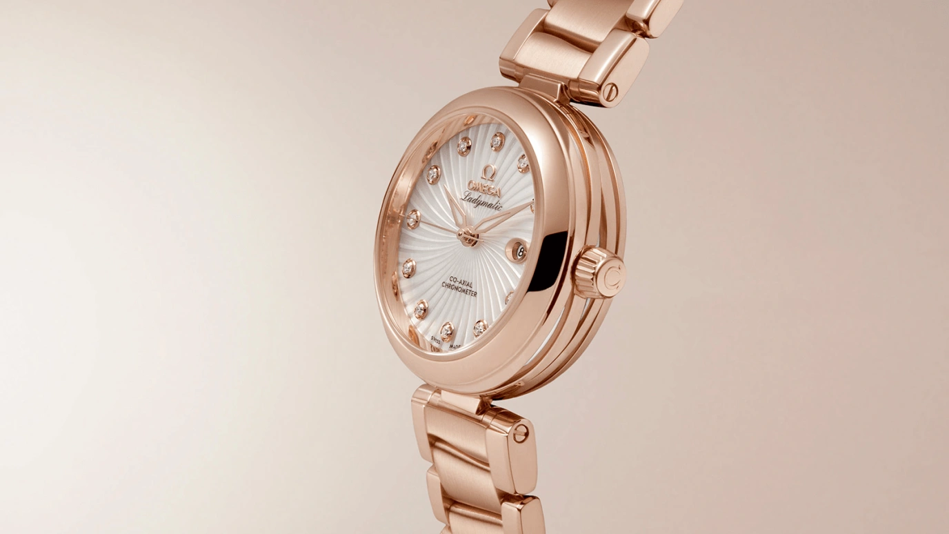 Omega,LadyMatic 34mm,34mm,Red Gold,White,Automatic,Date,Co-Axial Escapement,425,425.60.34.20.55.001