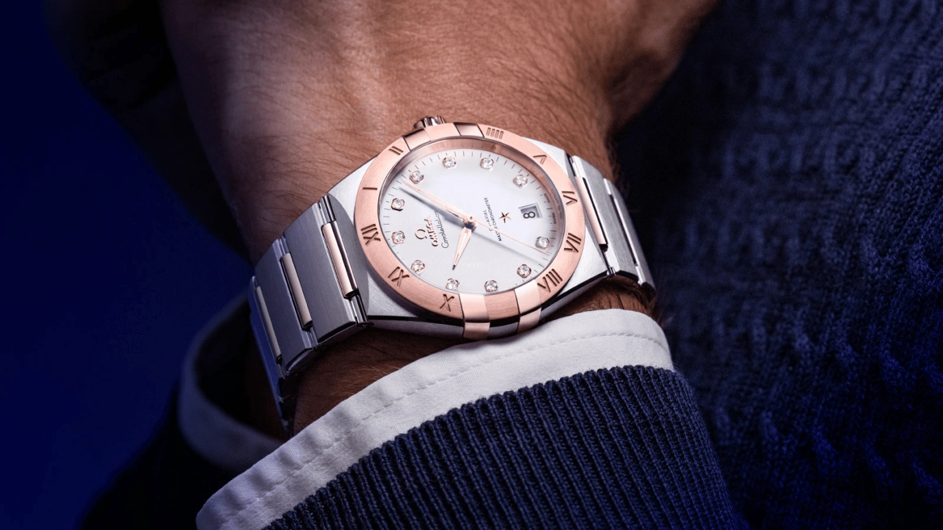 Omega,Constellation 39mm,39mm,Sedna Gold,Stainless Steel,Silver,Automatic,Date,Co-Axial Escapement,131,131.20.39.20.52.001