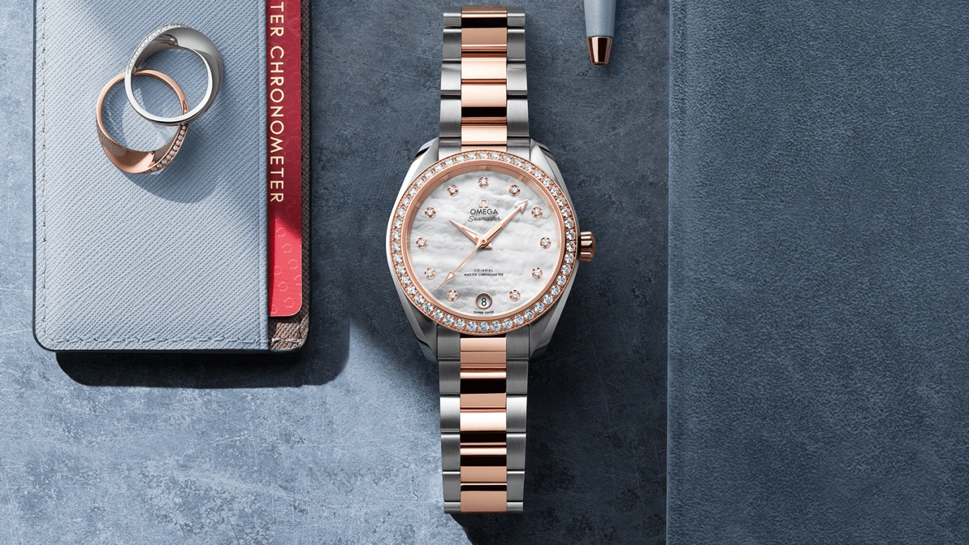 Omega,Aqua Terra 38mm,38mm,Sedna Gold,Stainless Steel,White,Automatic,Date,Co-Axial Escapement,220,220.25.38.20.55.001