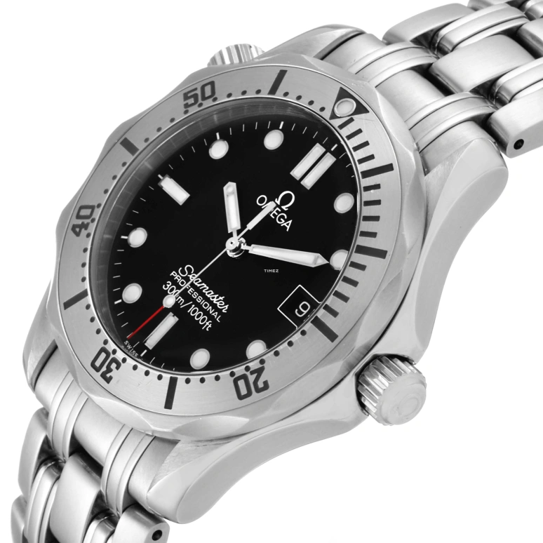 Omega,Seamaster Diver 300M 36.25mm,36.25mm,Stainless Steel,Black,Quartz,Day,26280hours,2260,2260.50.00