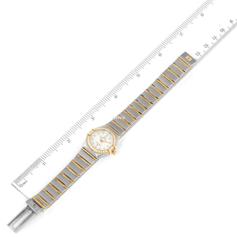 Omega,Constellation 22.50mm,22.50mm,Stainless Steel,Silver White,Quartz,30000hours,In-house Caliber,1267,1267.75.00