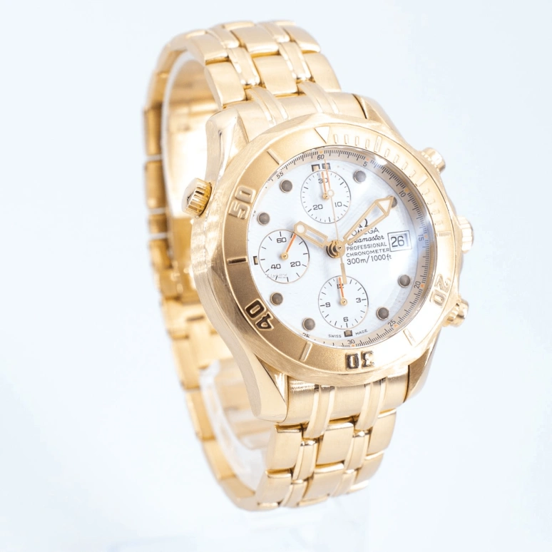Omega,Seamaster Diver 300M 41.50mm,41.50mm,Yellow Gold,Silver,Automatic,Chronograph,Day,2196,2196.20.00