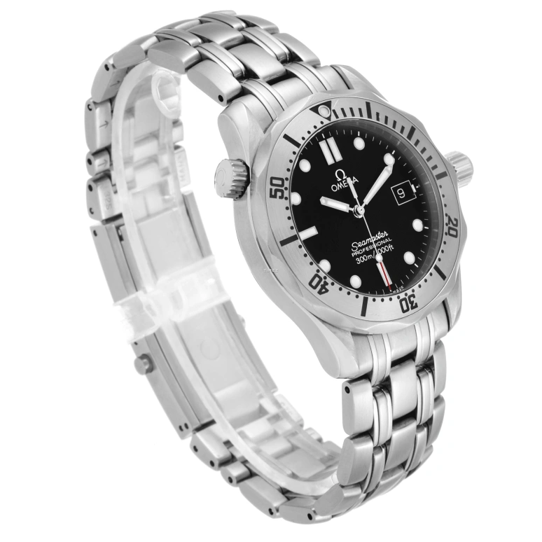 Omega,Seamaster Diver 300M 36.25mm,36.25mm,Stainless Steel,Black,Quartz,Day,26280hours,2260,2260.50.00