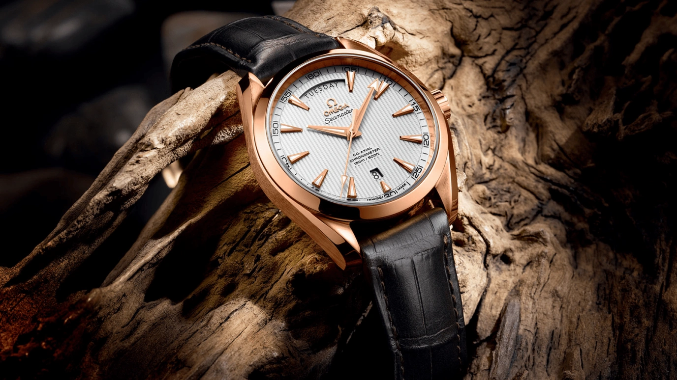 Omega,Aqua Terra 41.50mm,41.50mm,Red Gold,Silver,Automatic,Date,Day,Co-Axial Escapement,231,231.53.42.22.02.001