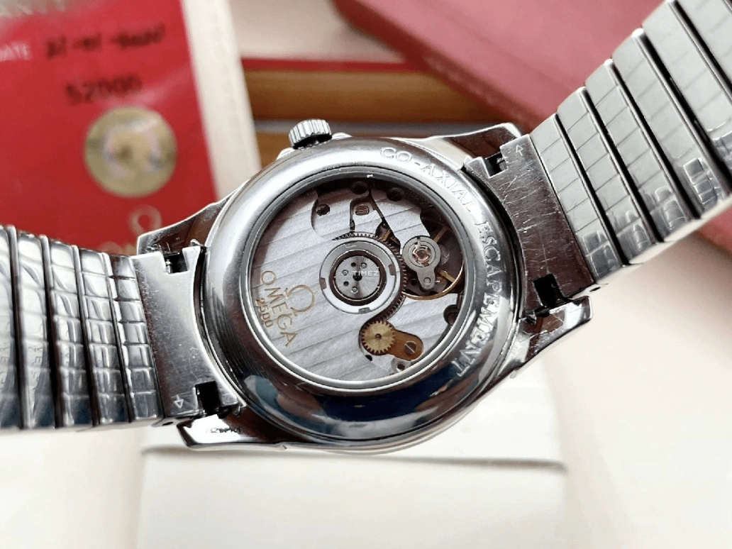 Omega,De Ville 32.50mm,32.50mm,Stainless Steel,White,Automatic,Day,48hours,4581,4581.75.00