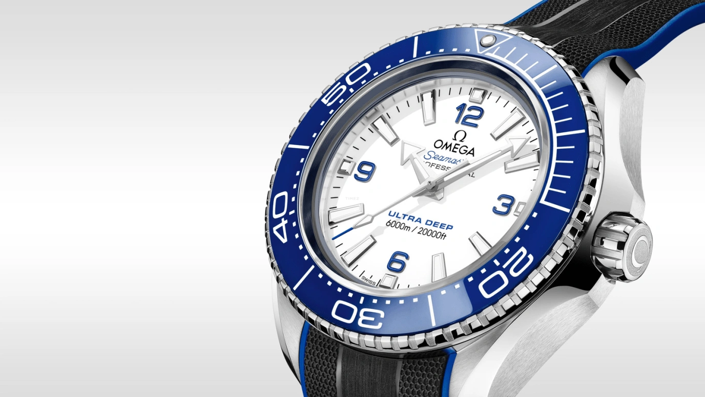 Omega,Seamaster Planet Ocean 45.50mm,45.50mm,Titanium,Ceramic,Stainless Steel,White,Automatic,Co-Axial Escapement,60hours,215,215.32.46.21.04.001
