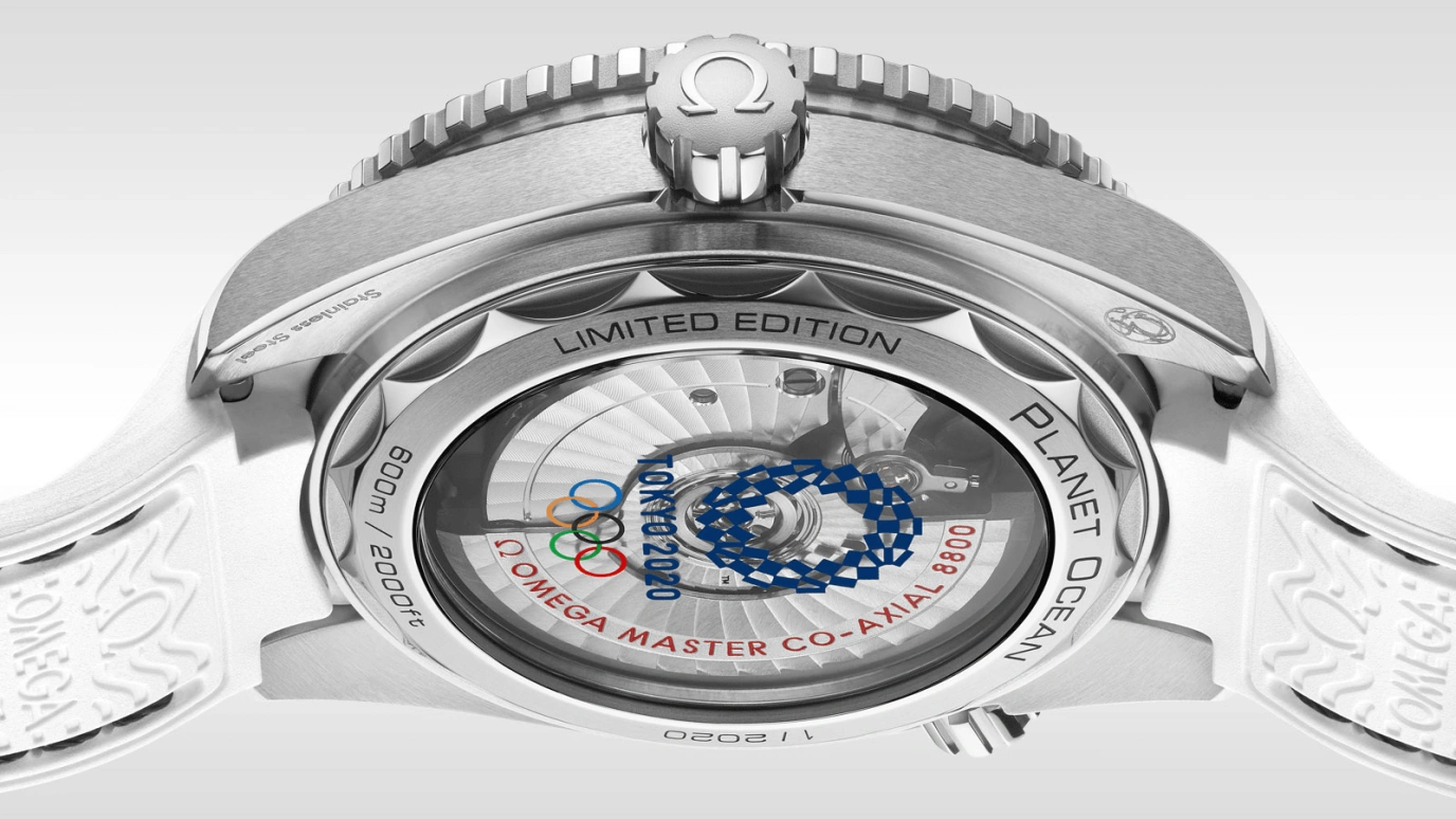 Omega,Seamaster Planet Ocean 39.50mm,39.50mm,Stainless Steel,White,Automatic,Date,Co-Axial Escapement,522,522.33.40.20.04.001
